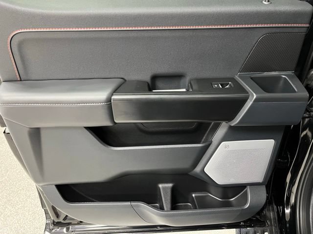 Used 2025 Ford F150 Raptor AWD/4WD image 37