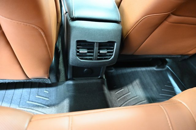 Used 2019 Ford Fusion Titanium image 28