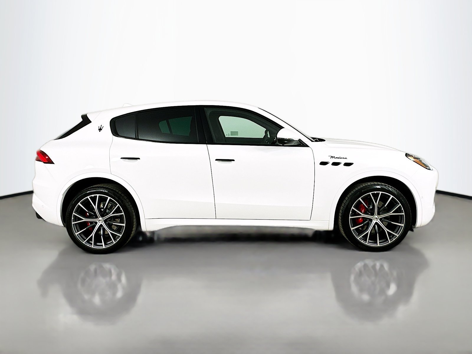 New 2026 Maserati Grecale Modena AWD/4WD image 4
