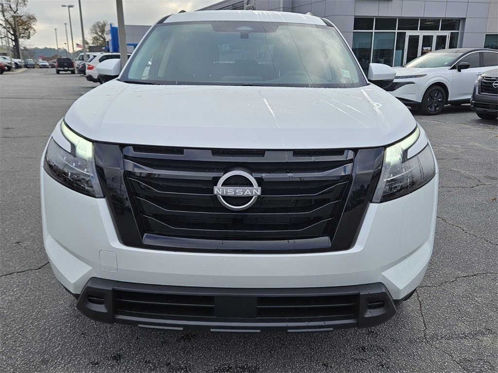 New 2025 Nissan Pathfinder SV image 16