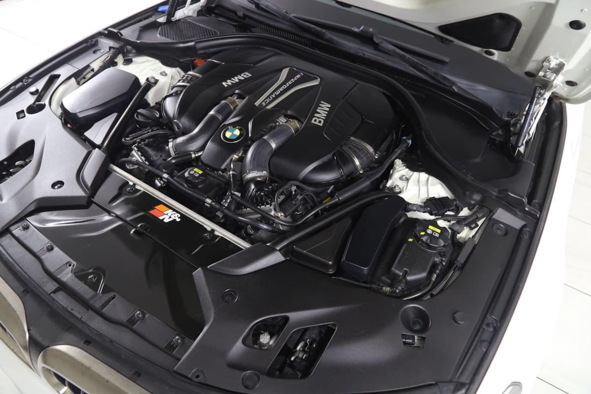 Used 2018 BMW M550i xDrive AWD/4WD image 20