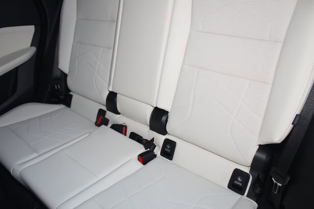 Used 2026 BMW X1 xDrive28i w/ Technology Package image 20