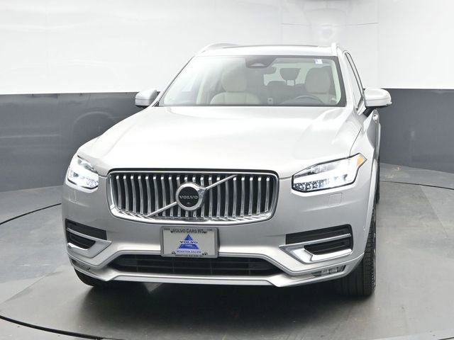 Used 2023 Volvo XC90 B6 Plus AWD/4WD image 3