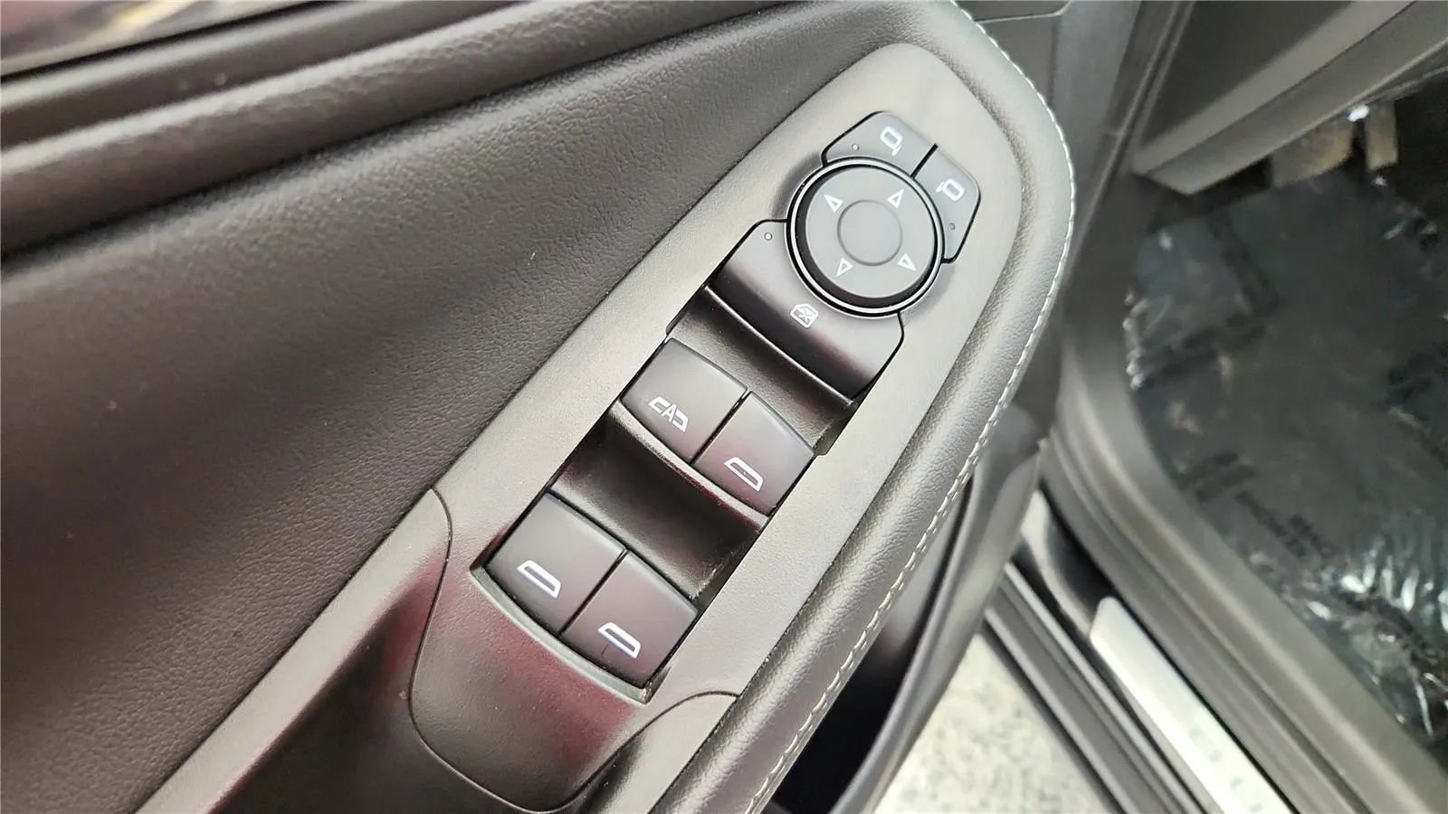 Used 2023 Buick Encore GX Preferred FWD image 30