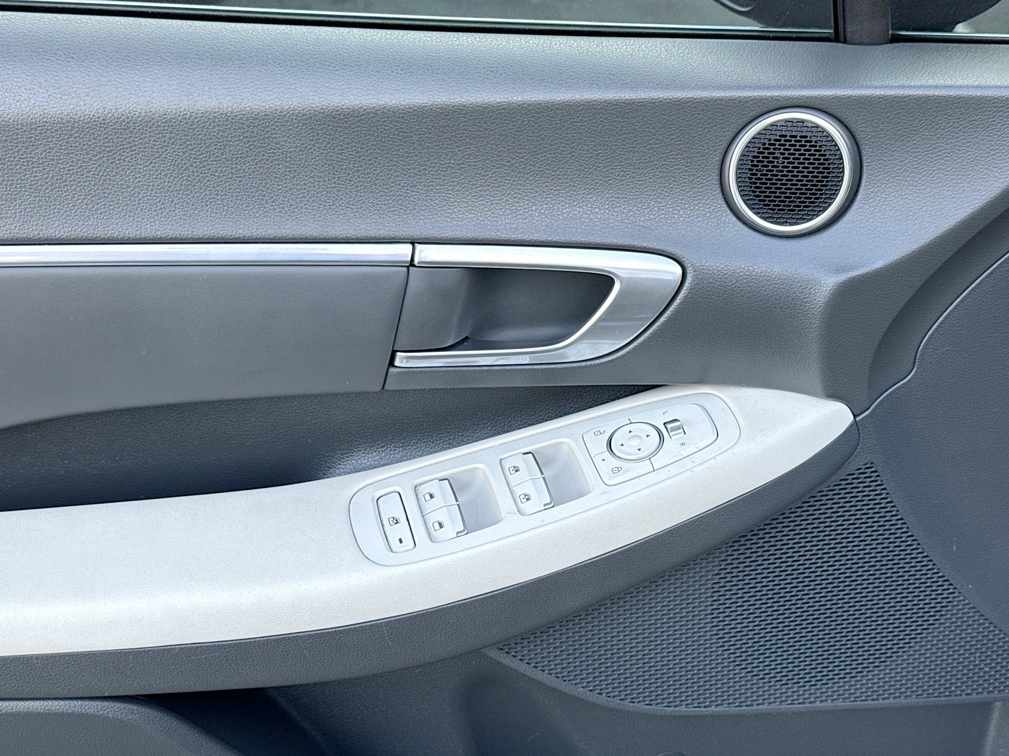 Used 2022 Hyundai Sonata SEL image 14