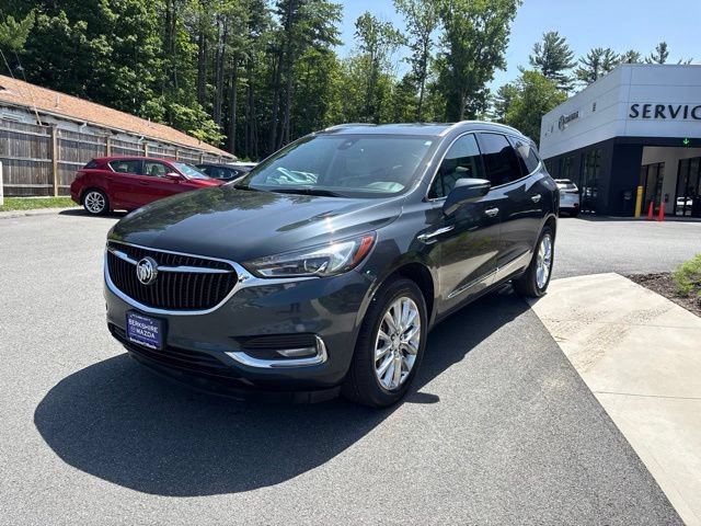 Used 2020 Buick Enclave Premium w/ Sun and Sites Package AWD/4WD image 18