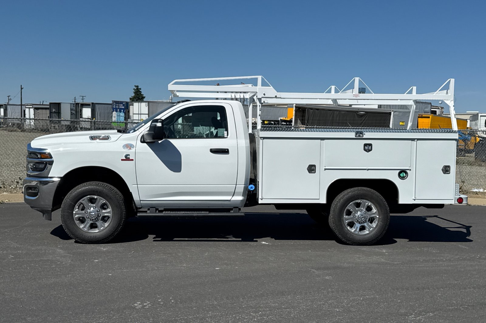 New 2026 RAM 3500 Tradesman w/ Chrome Appearance Group A AWD/4WD image 6