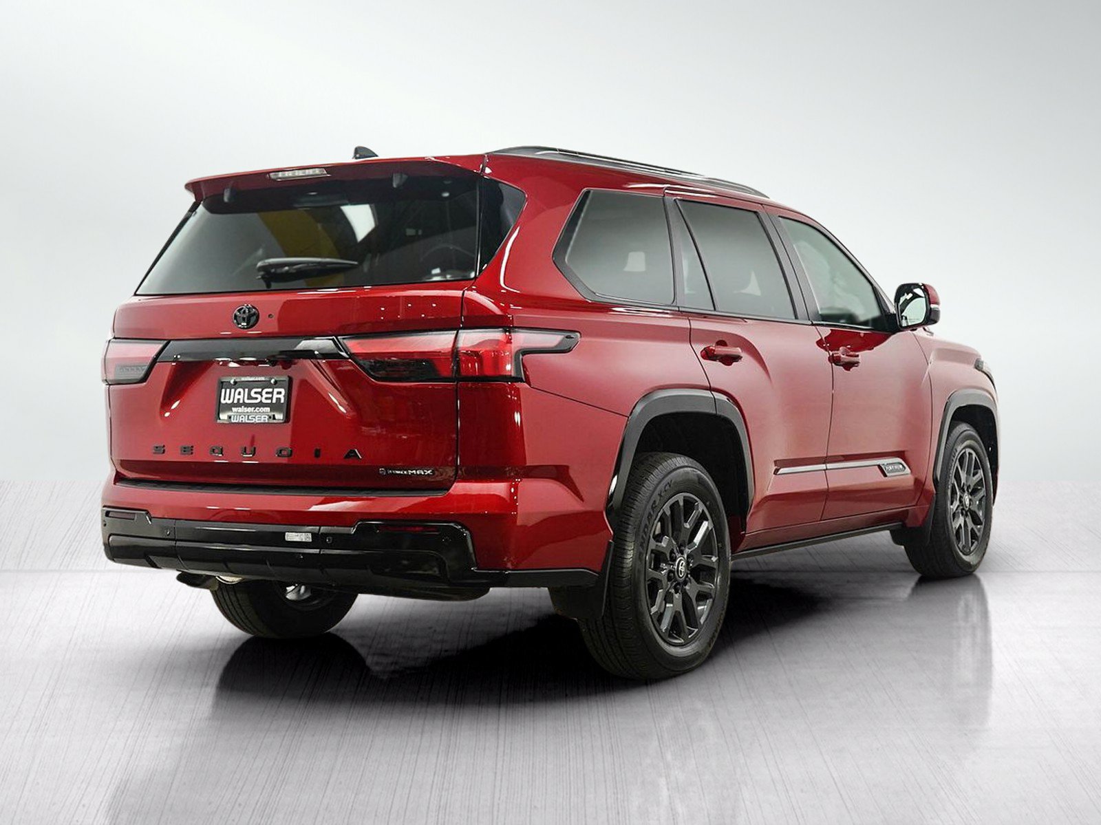 Used 2026 Toyota Sequoia Platinum AWD/4WD image 5