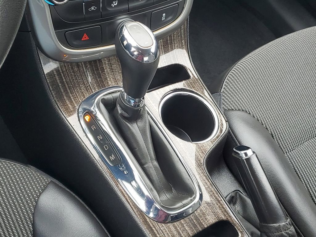 Used 2016 Chevrolet Malibu LT image 22