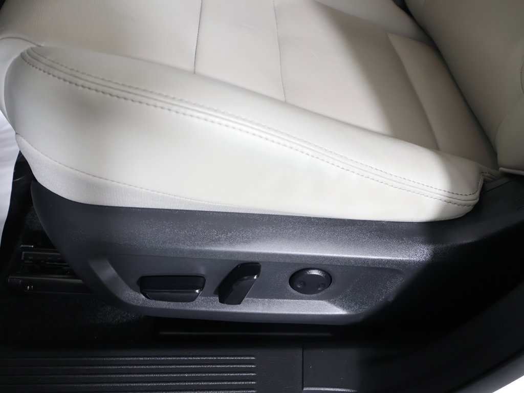 Used 2023 Nissan Rogue SL w/ SL Premium Package FWD image 30