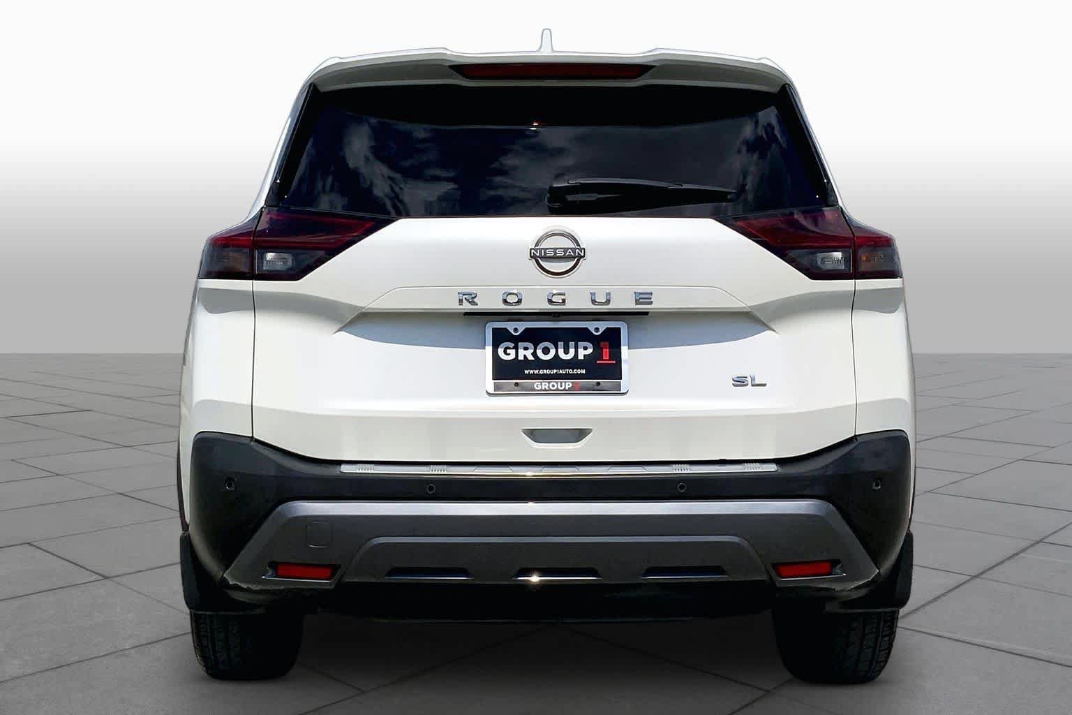 Used 2022 Nissan Rogue SL FWD image 5