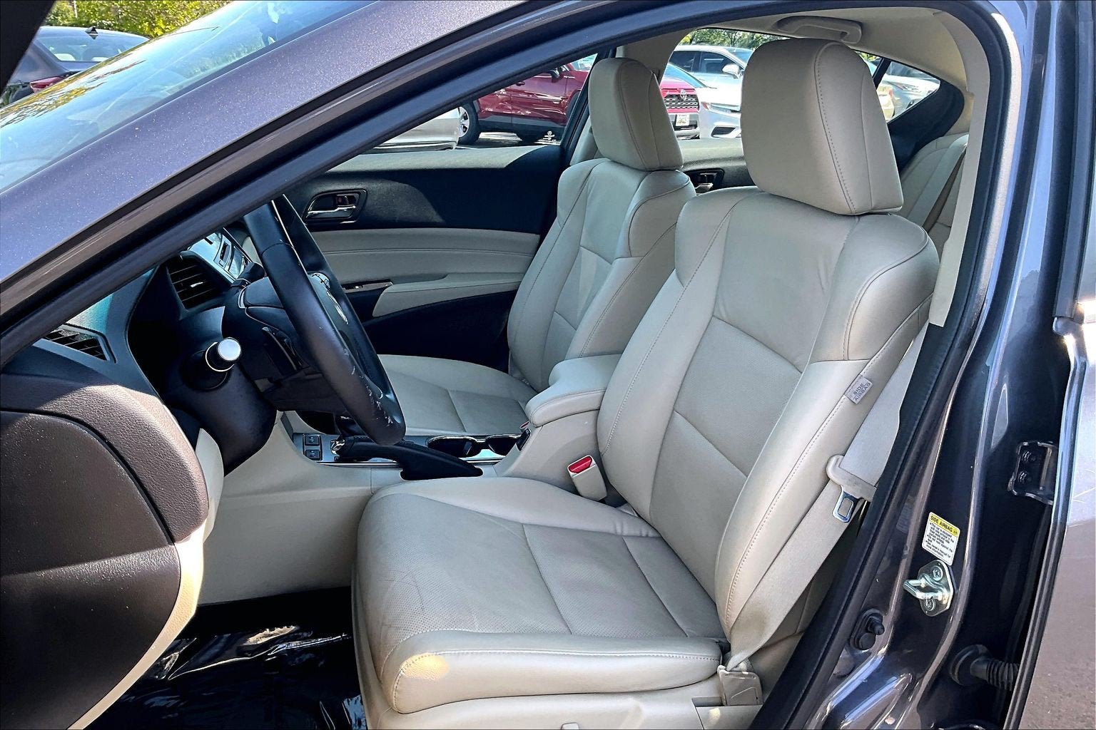 Used 2015 Acura ILX w/ Technology Package FWD image 23