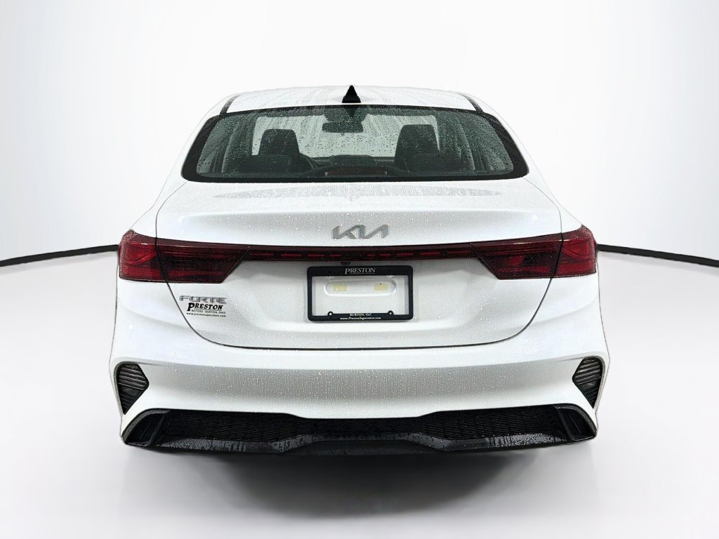 Used 2023 Kia Forte LXS FWD image 6