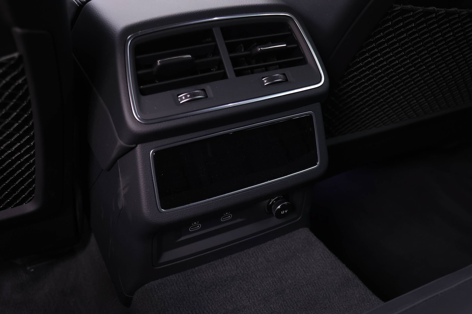Certified 2025 Audi RS 6 performance AWD/4WD image 15