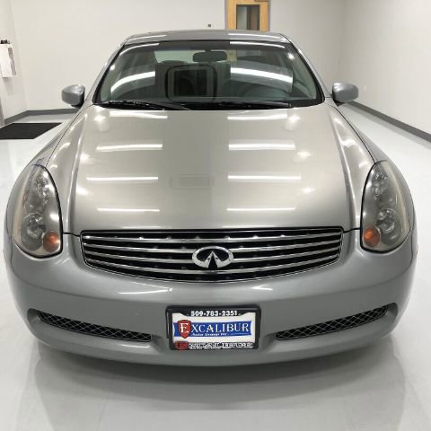 Used 2004 INFINITI G35 Coupe w/ Performance Tire & Wheel Pkg image 5