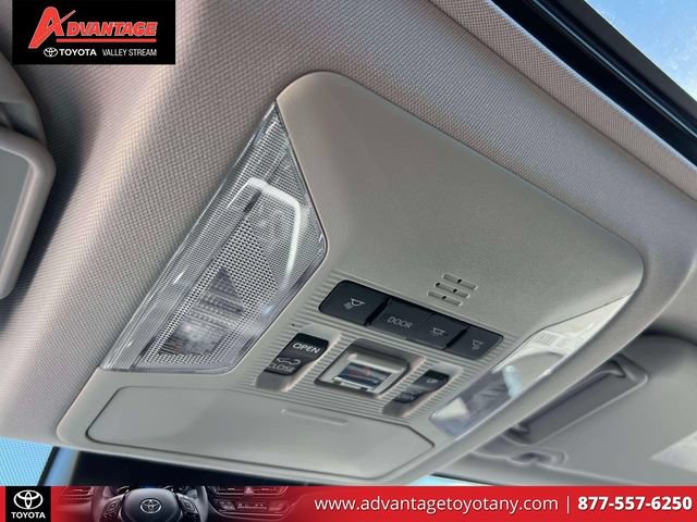 Used 2022 Toyota RAV4 XLE w/ Convenience Package AWD/4WD image 39