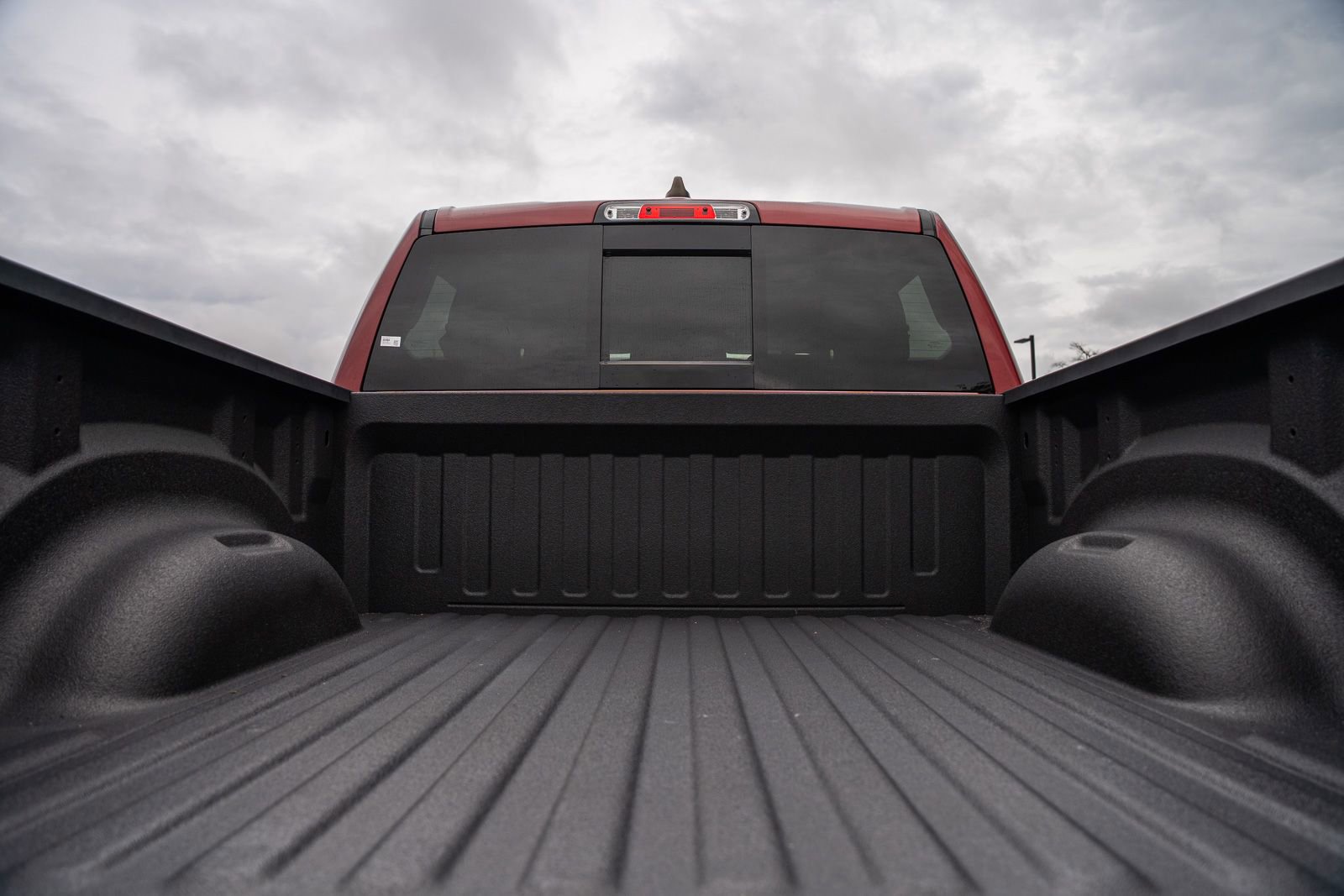 Used 2023 RAM 1500 Laramie AWD/4WD image 19
