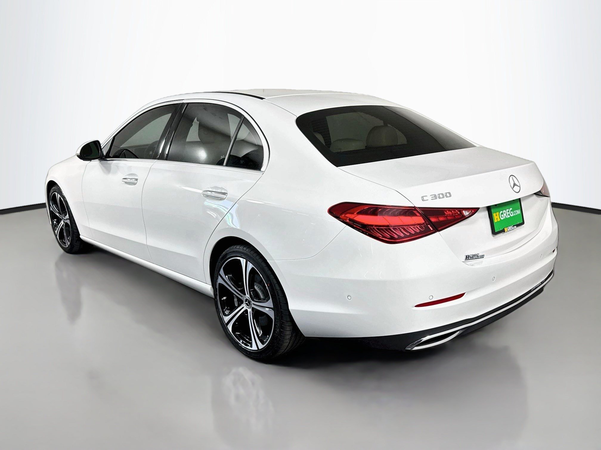 Used 2024 Mercedes-Benz C 300 Sedan image 7