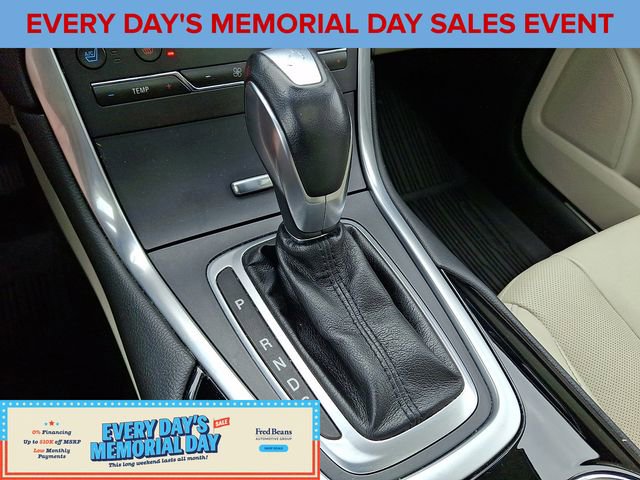 Certified 2018 Ford Edge Titanium w/ Equipment Group 301A AWD/4WD image 22