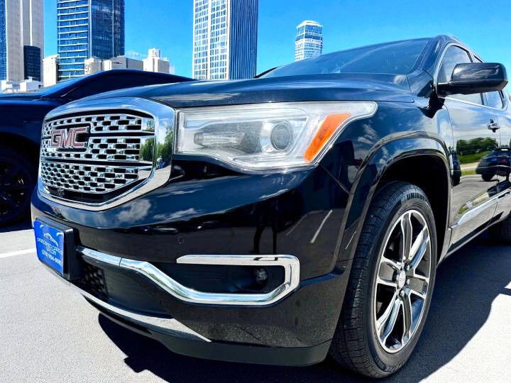 Used 2019 GMC Acadia Denali w/ Technology Package image 9