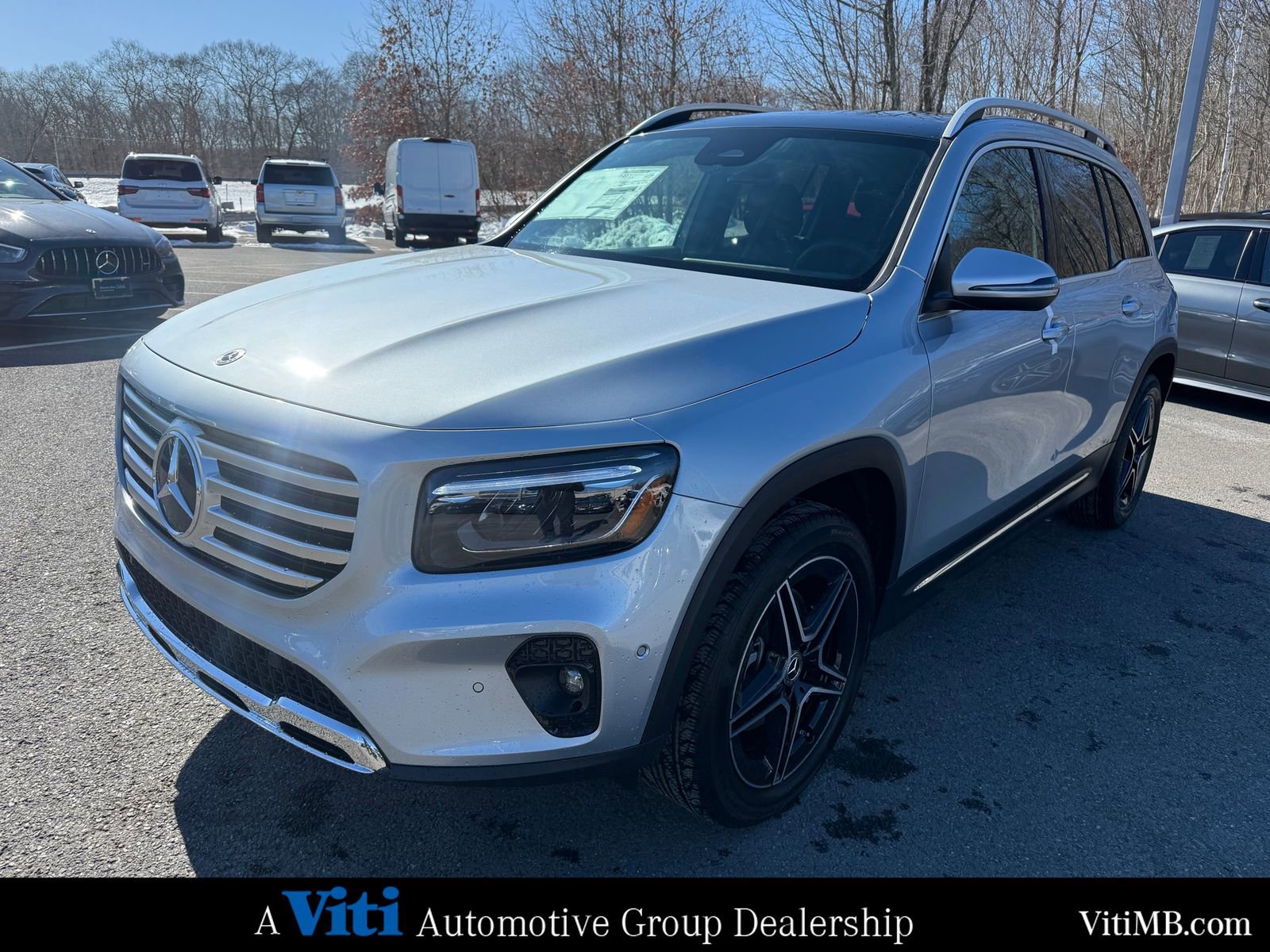 New 2026 Mercedes-Benz GLB 250 4MATIC image 4