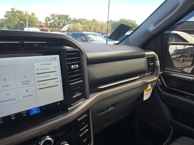 Used 2024 Ford F150 Lightning XLT AWD/4WD image 21