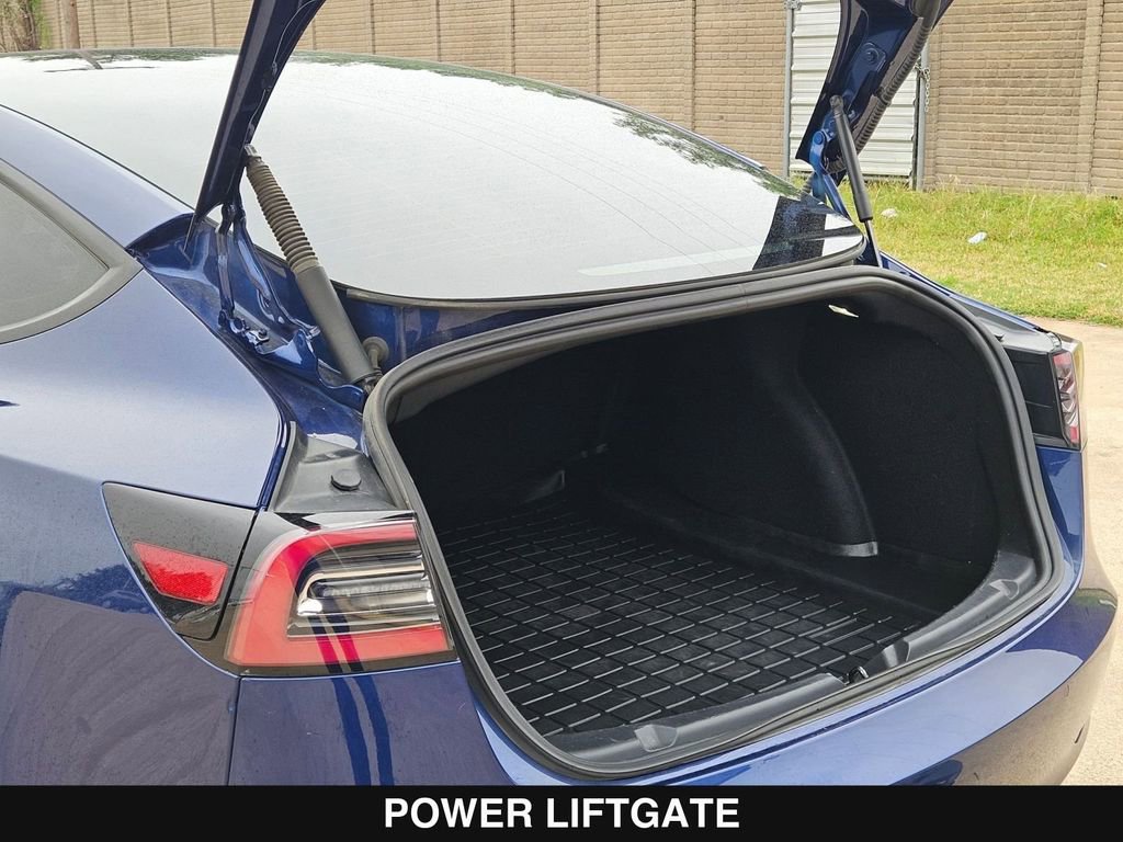 Used 2022 Tesla Model 3 Long Range AWD/4WD image 31