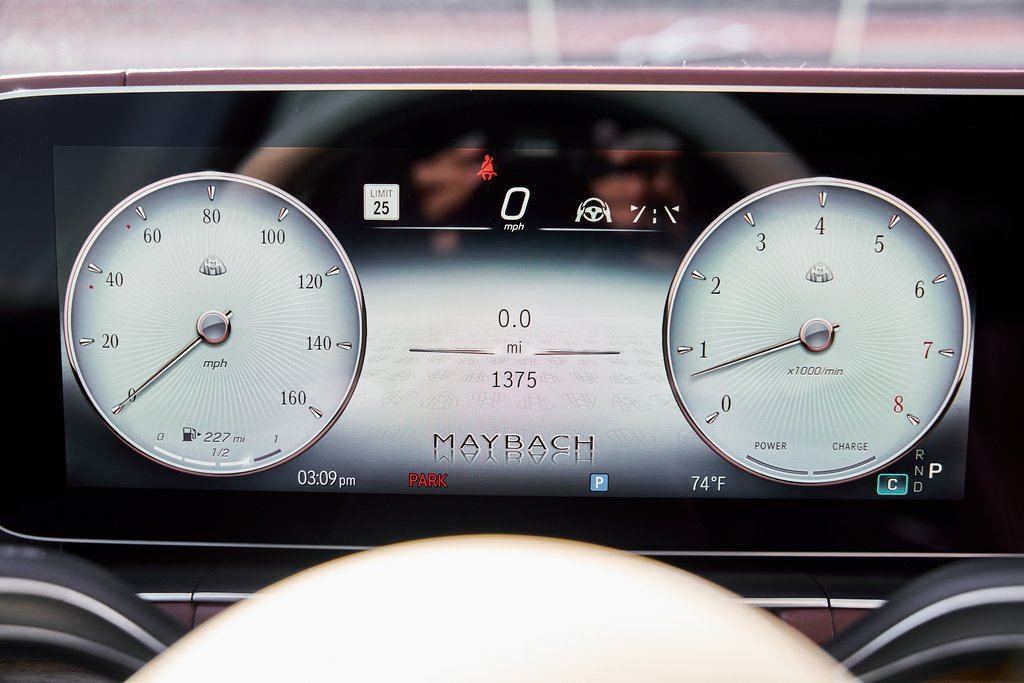 Used 2026 Mercedes-Benz Maybach GLS 600 4MATIC image 71