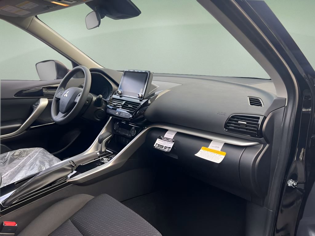 New 2026 Mitsubishi Eclipse Cross LE AWD/4WD image 14