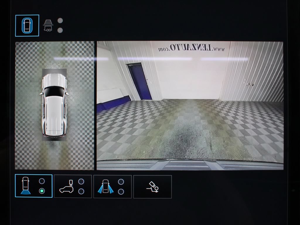 Used 2026 GMC Yukon AT4 Ultimate AWD/4WD image 25