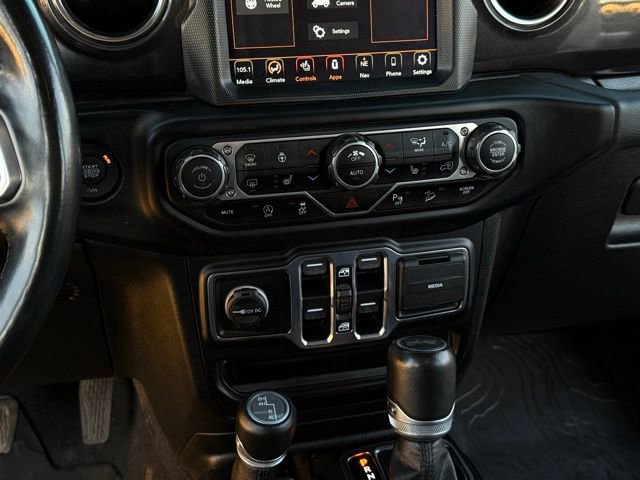 Used 2021 Jeep Wrangler Unlimited Sahara image 28