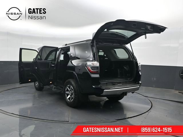 Used 2022 Toyota 4Runner TRD Off-Road AWD/4WD image 51
