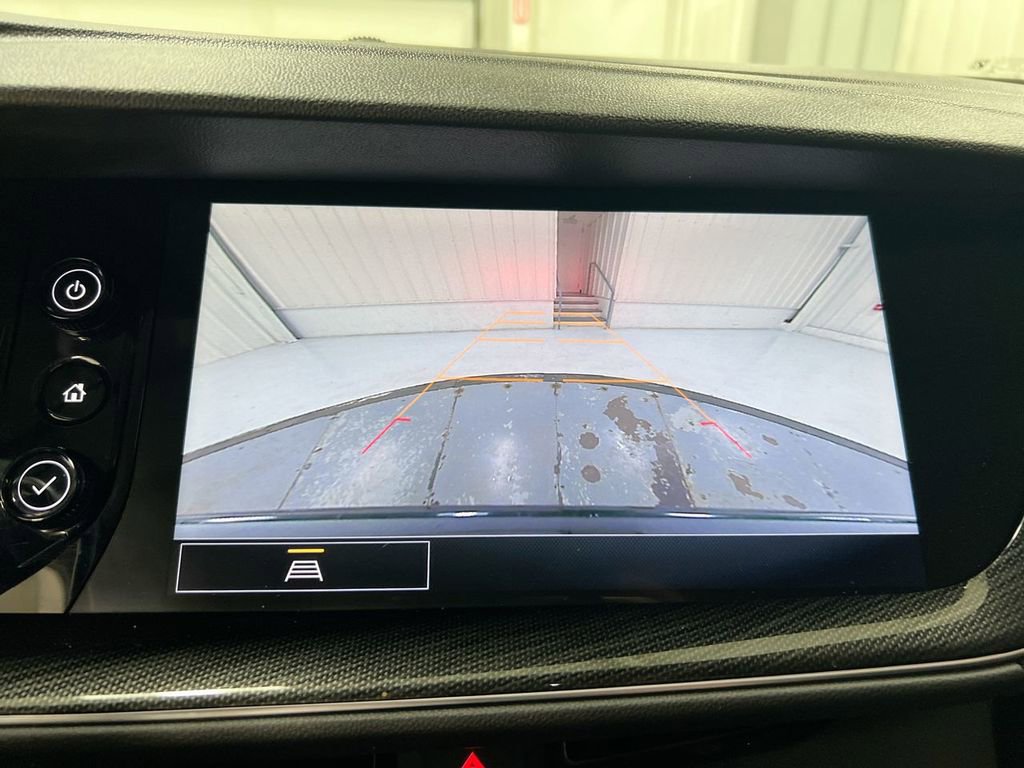 Used 2021 Buick Envision Preferred FWD image 10