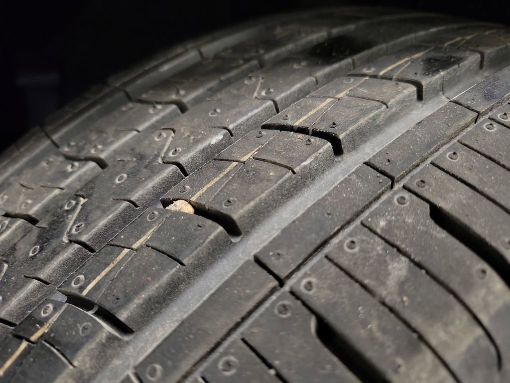 Used 2019 Toyota Sienna LE image 11