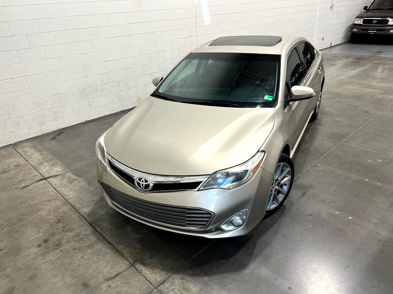 Used 2014 Toyota Avalon XLE Premium