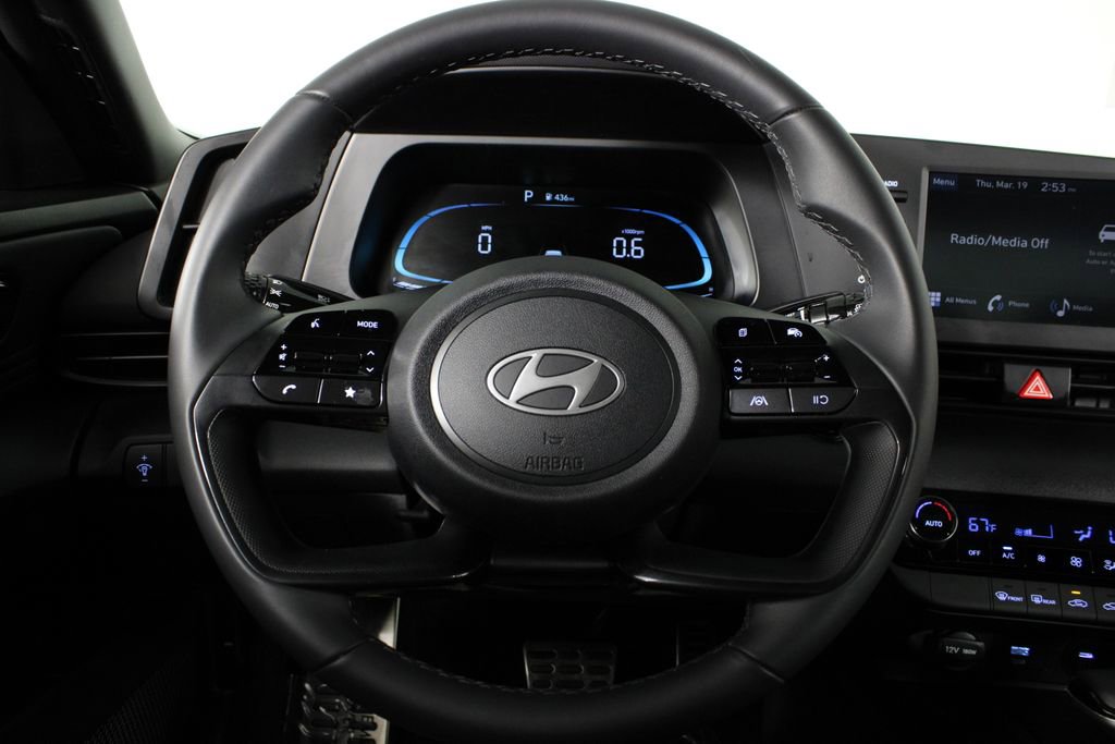 Certified 2025 Hyundai Elantra Sport image 10