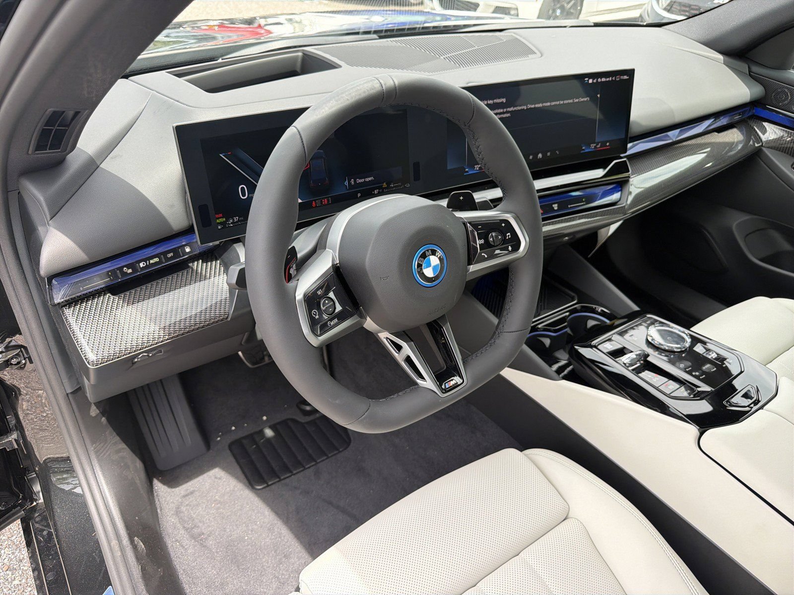 New 2027 BMW 550e xDrive w/ Executive Package AWD/4WD image 21