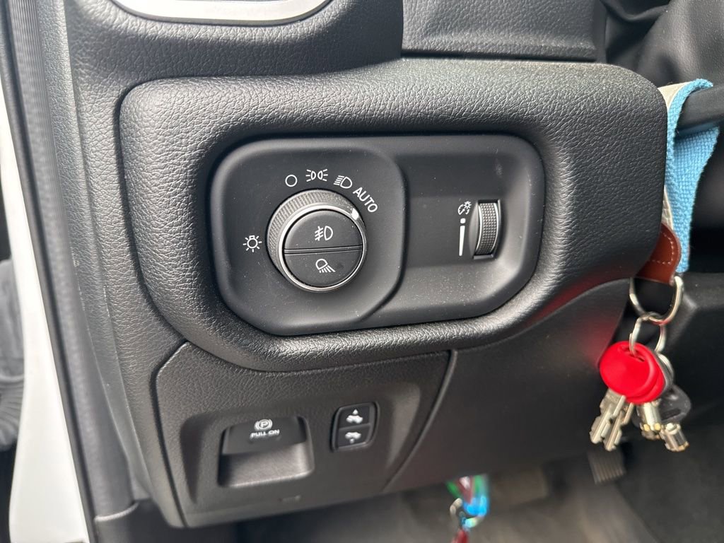 Used 2022 RAM 1500 Big Horn AWD/4WD image 21
