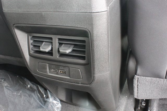 New 2026 GMC Canyon AT4 w/ Technology Plus Package image 24