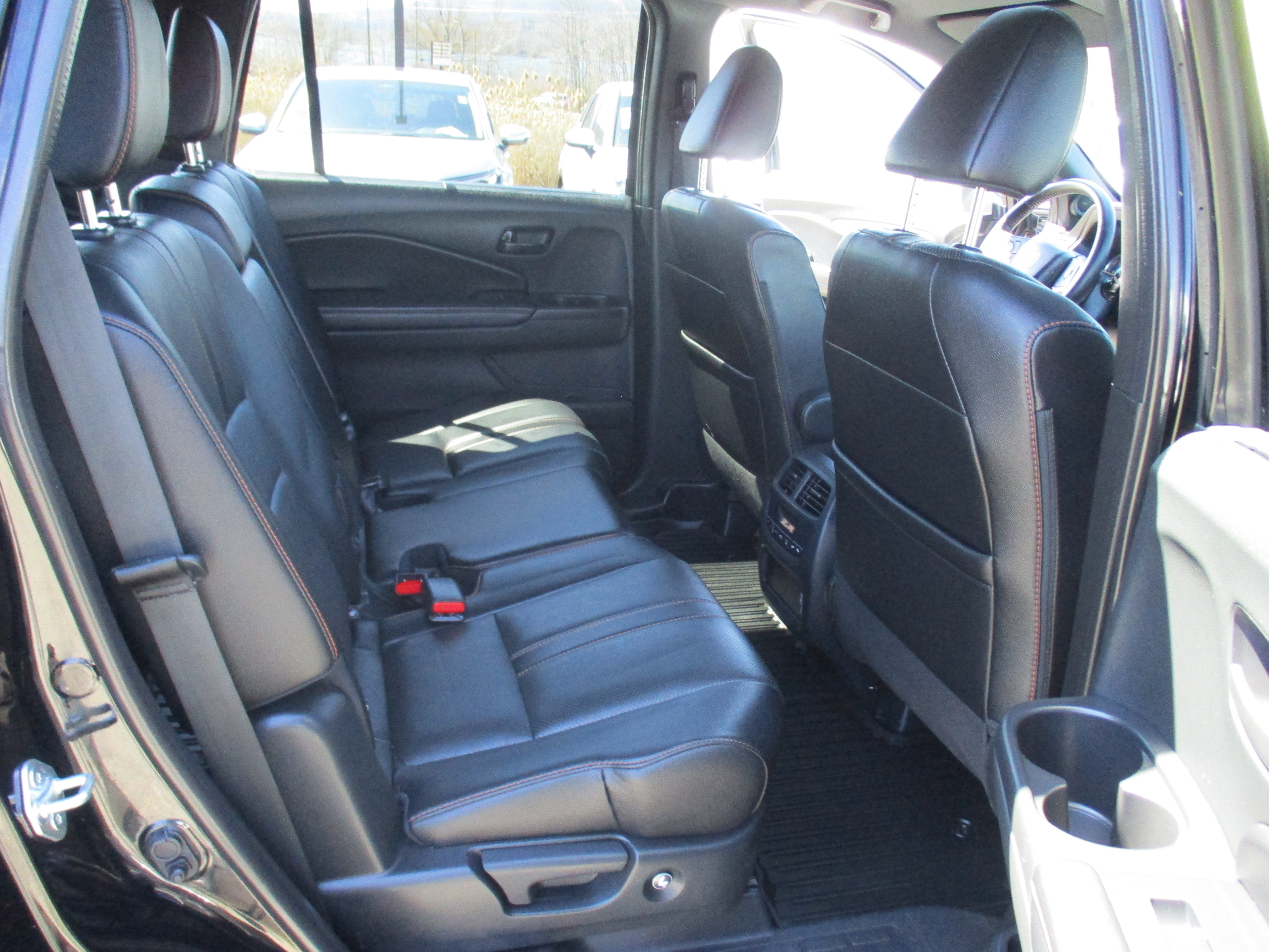 Certified 2022 Honda Pilot TrailSport image 16