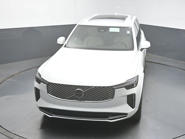 Used 2026 Volvo XC90 B6 Plus w/ Protection Package Premier AWD/4WD image 44