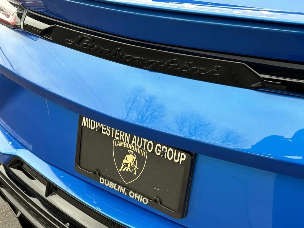 Used 2023 Lamborghini Urus S image 19