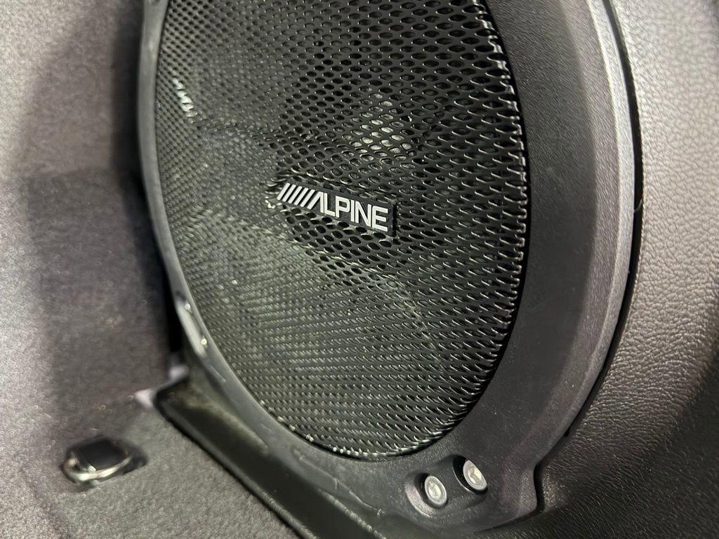 Used 2023 Jeep Wrangler Unlimited Sahara w/ Cold Weather Group image 29