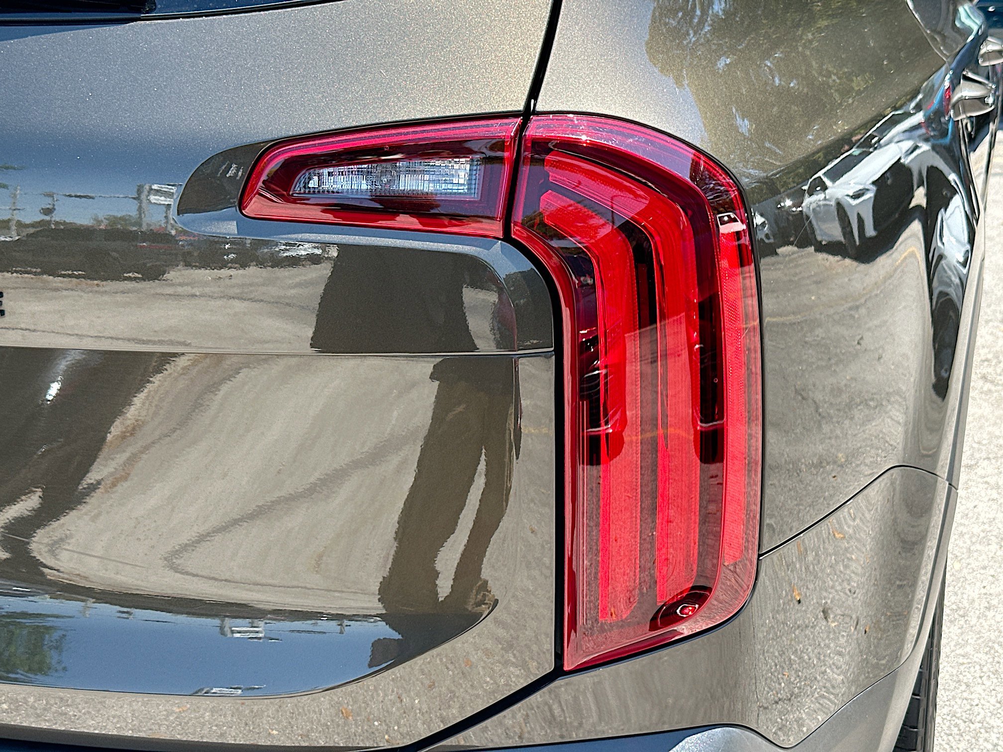 Used 2022 Kia Telluride EX w/ EX Premium Package image 33