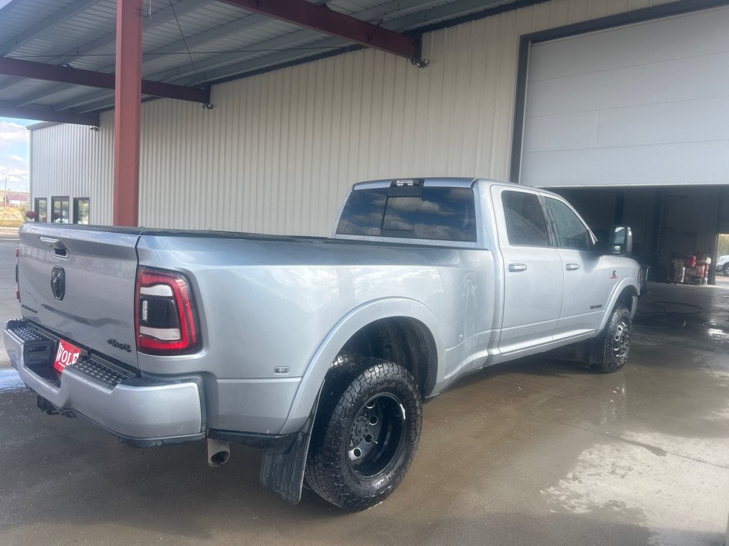 Used 2023 RAM 3500 Limited w/ Night Edition AWD/4WD image 8