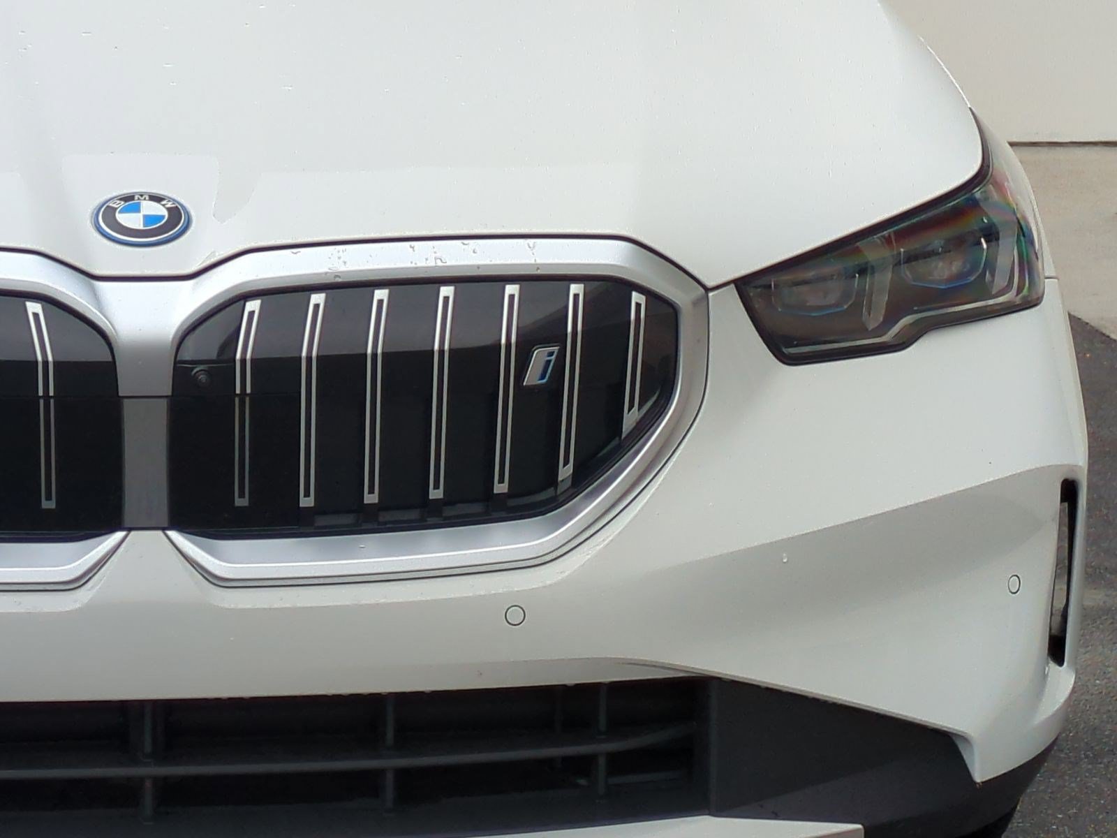 Used 2026 BMW i5 M60 w/ Premium Package RWD image 5