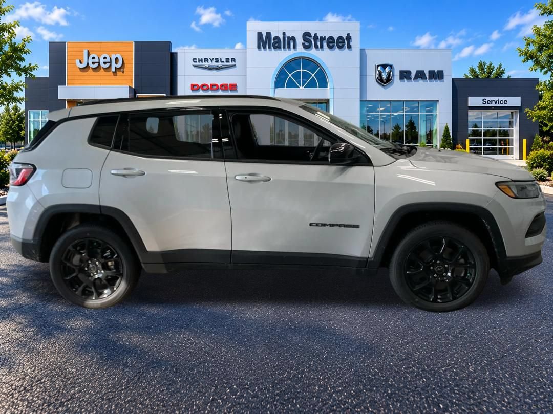 New 2026 Jeep Compass Latitude AWD/4WD image 6