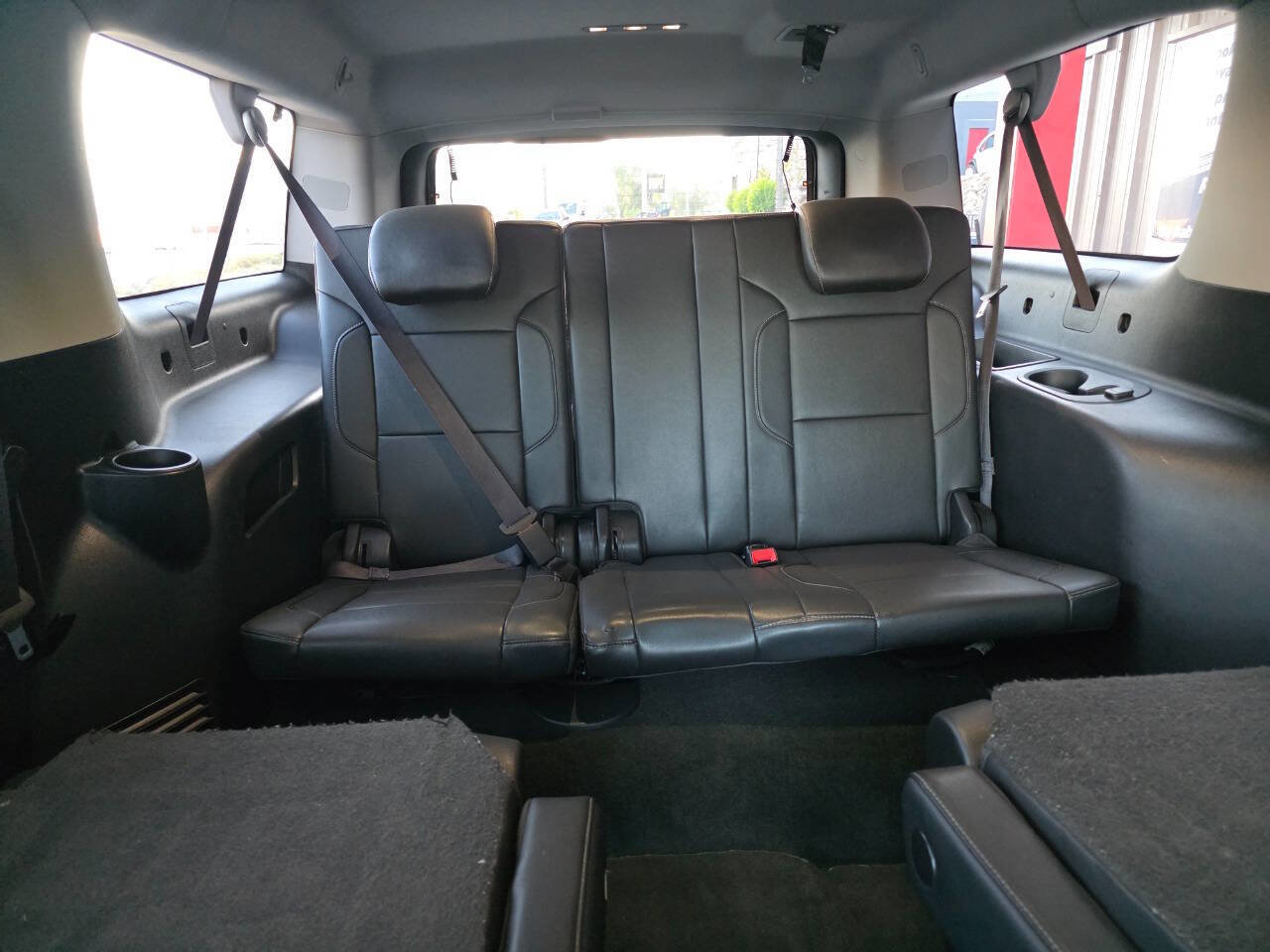 Used 2016 Chevrolet Suburban LTZ image 14