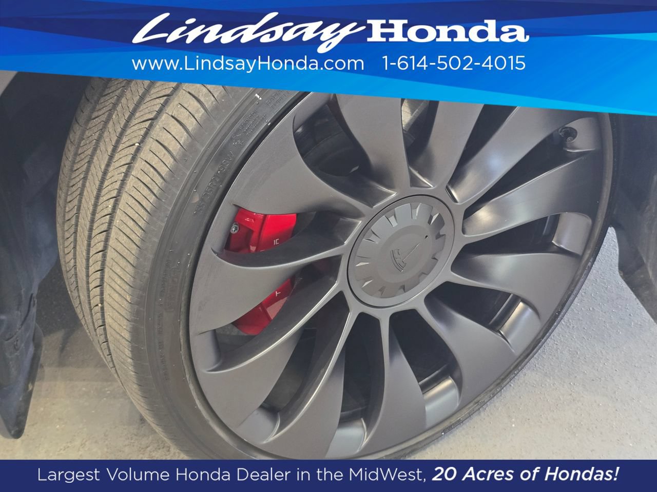 Used 2024 Tesla Model Y Performance AWD/4WD image 25