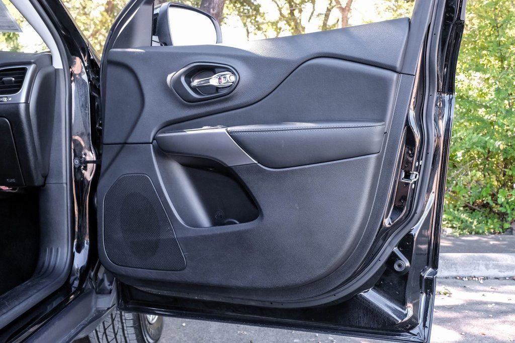 Used 2022 Jeep Cherokee Latitude Lux image 56